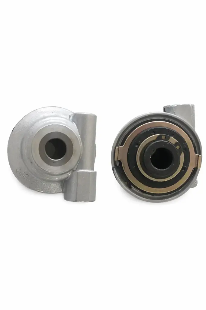 BASE PIÑON DE VELOCIMETRO GN125